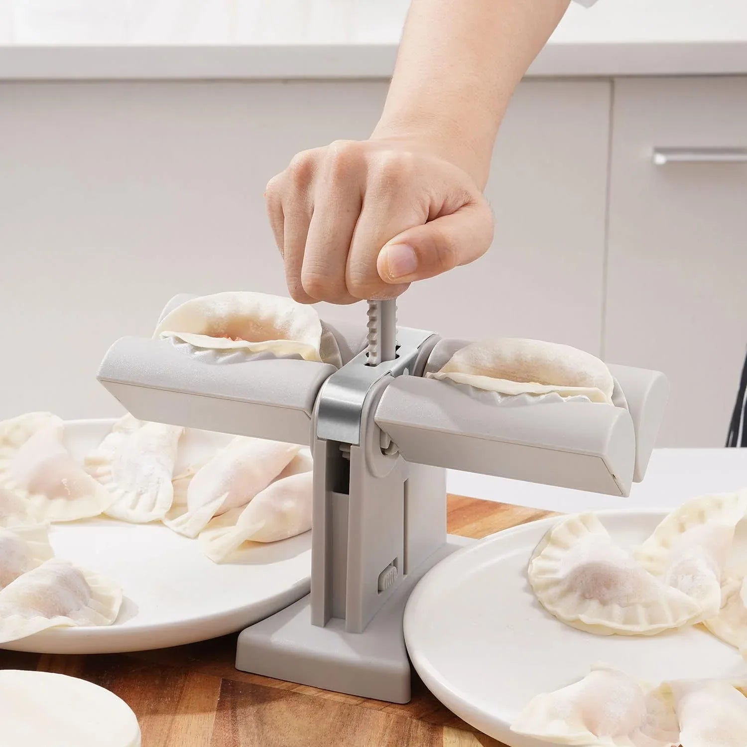 5300b DUMPLING MAKER MOLD,DOUBLE HEAD DUMPLING MOLD WRAP TWO AT A ONE TIME,HOUSEHOLD DUMPLING MAKER MOULD,EASY-TOOL FOR MAKING DUMPLINGS,DUMPLING PRESS MOLD KITCHEN ACCESSORIES (Brown Box) 5300b DUMPLING MAKER MOLD,DOUBLE HEAD DUMPLING MOLD WRAP TWO AT A ONE TIME,HOUSEHOLD DUMPLING MAKER MOULD,EASY-TOOL FOR MAKING DUMPLINGS,DUMPLING PRESS MOLD KITCHEN ACCESSORIES (Brown Box)